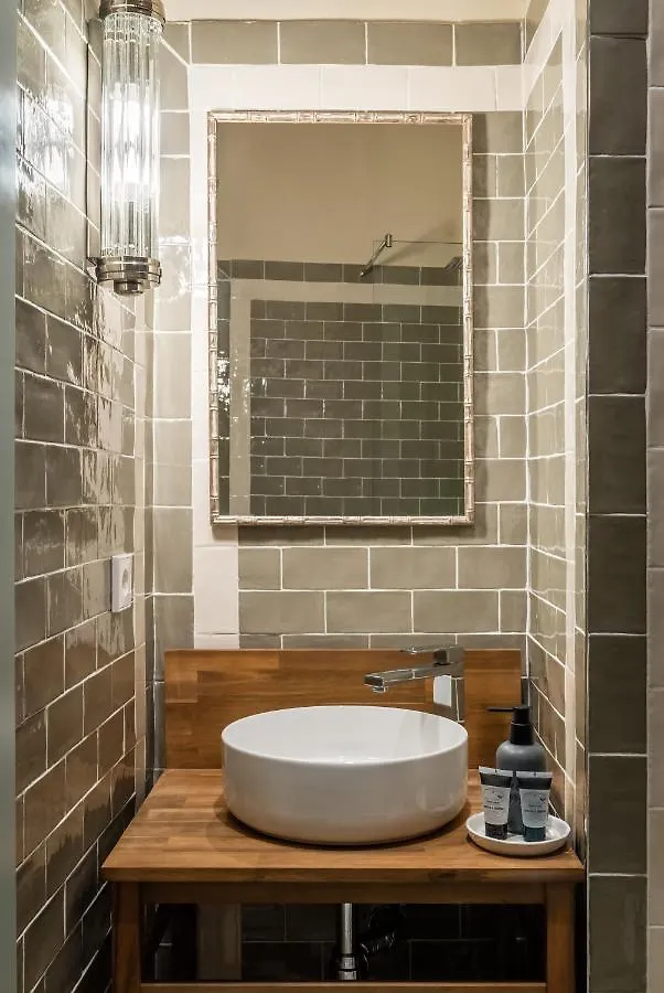 Bypillow Residence Abril Seville Apartment